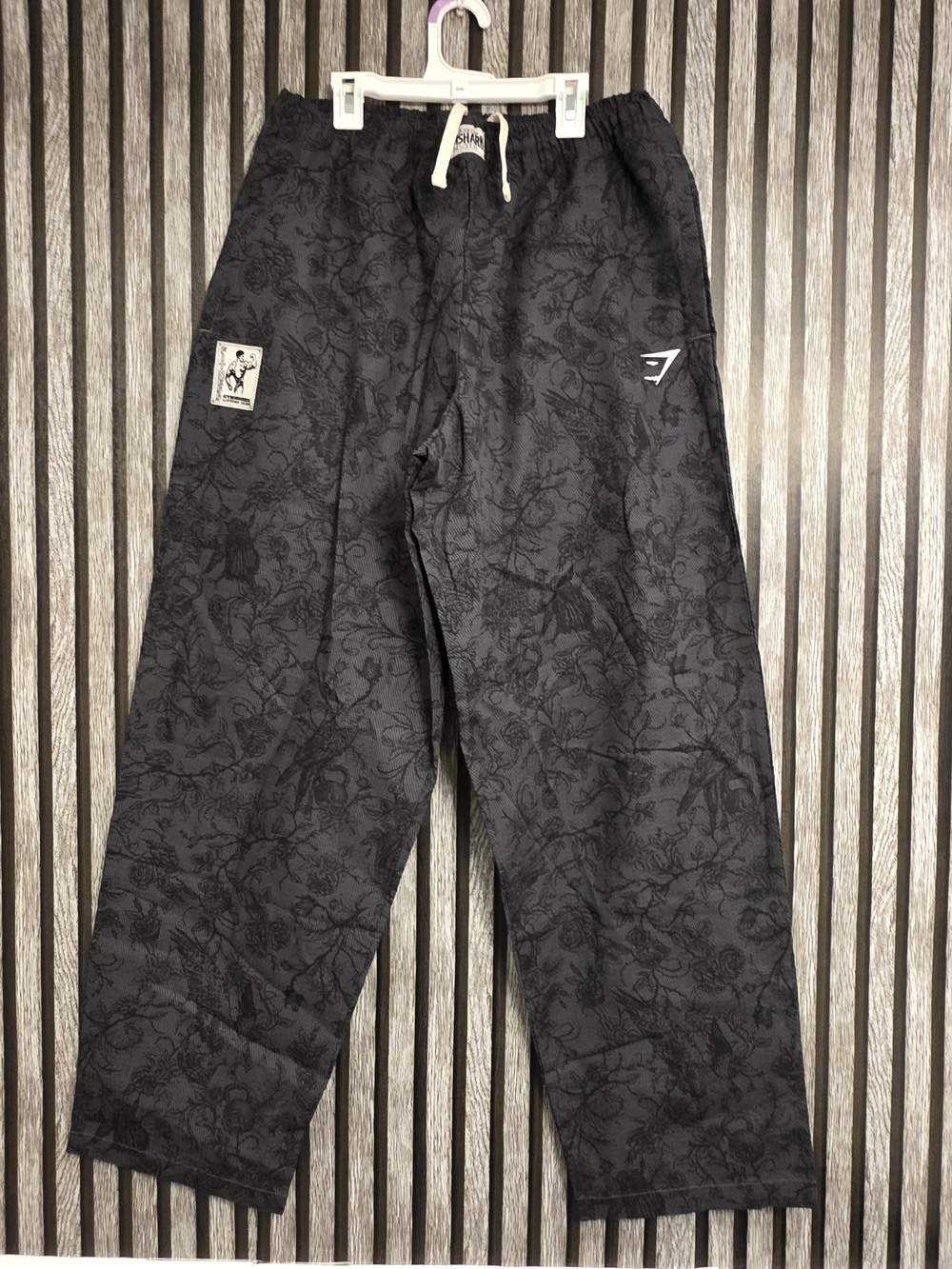 Gymshark Black Floral Jogger Pants - Men's Casual Drawstring Sweatpants